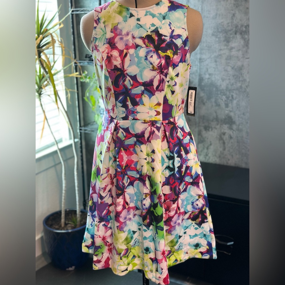 Worthington Women Sleeveless Floral Fit & Flare A-line Dress Multi M Pleated NWT